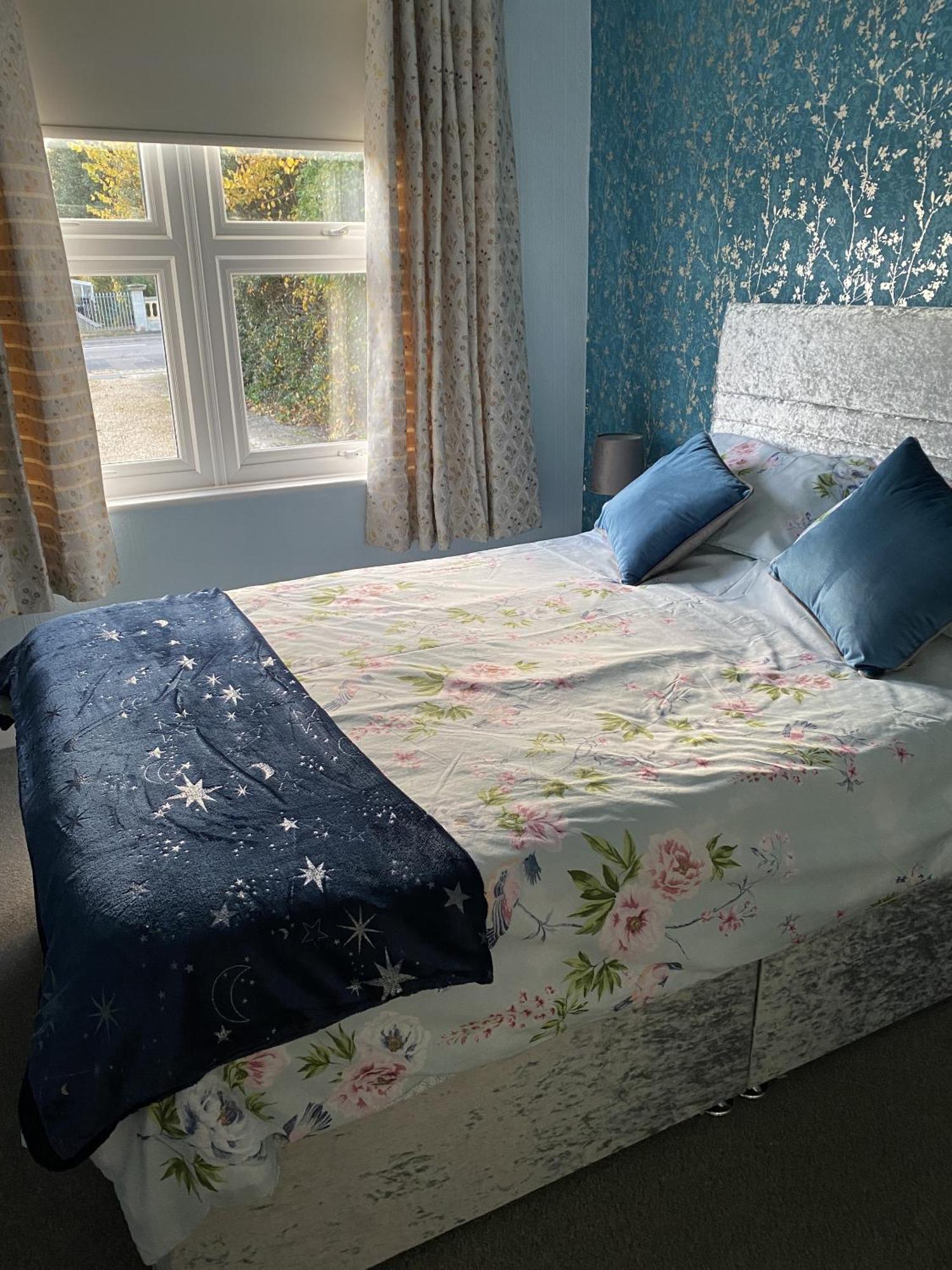 The Rosefield Hotel Weymouth Bagian luar foto